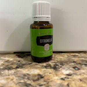 15ml New Citronella Young Living.
